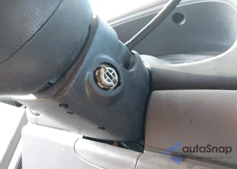 2002 Ford E-350 Super Duty Commercial/Recreational из США, поврежденный, VIN 1FTSS34L82HB16771